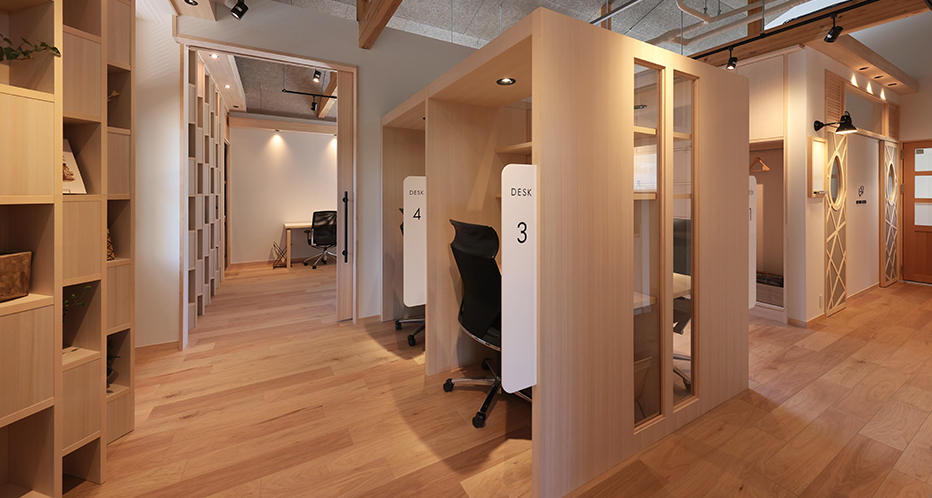 ララハウス社屋 室内